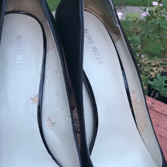 Nine West 'Danee' black peep toe platform heel - Picture 3 of 7